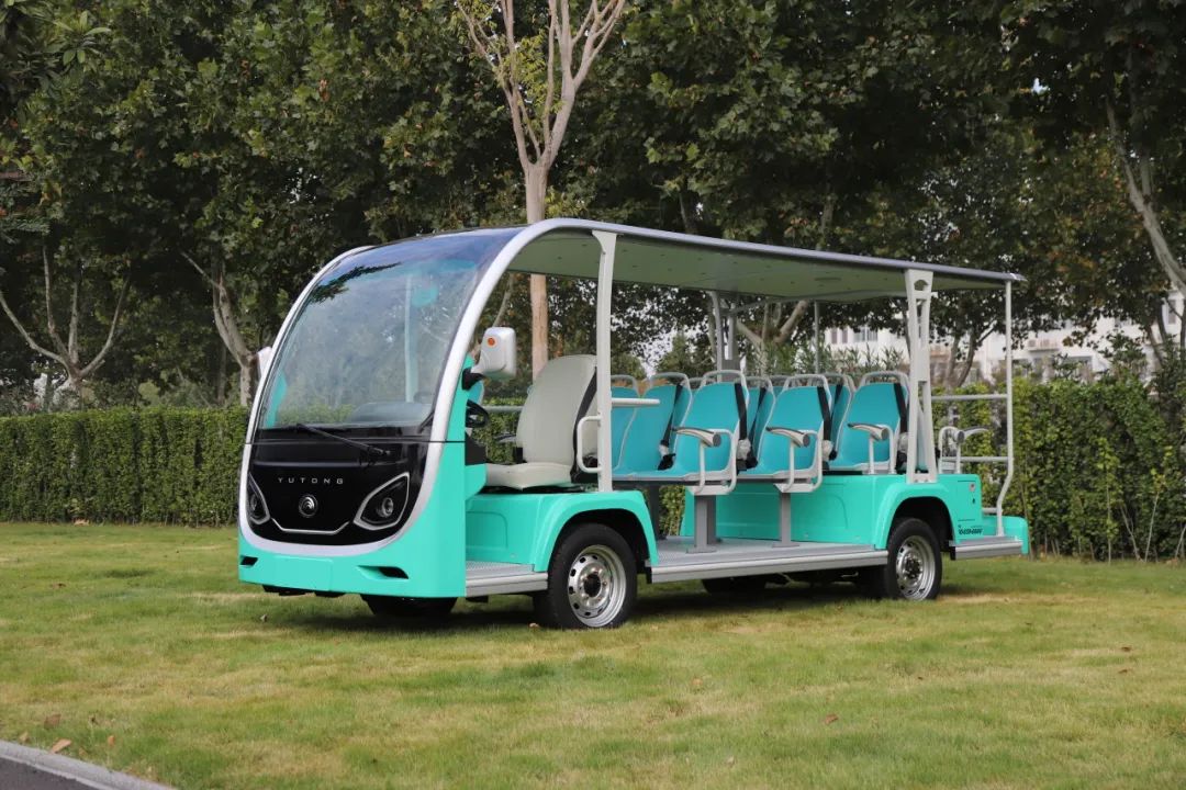 宇通觀光車亮相2024中國（北京）國際游樂設施設備博覽會，助力景區(qū)高質(zhì)量運營