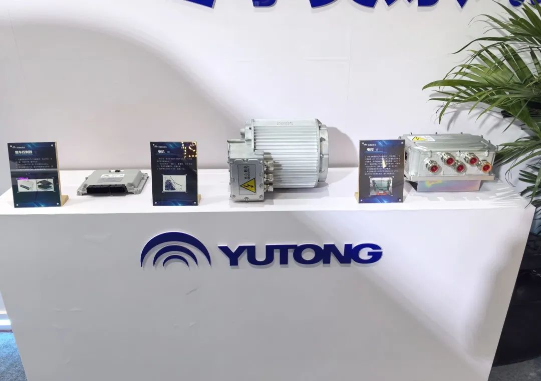 宇通觀光車亮相2024中國（北京）國際游樂設施設備博覽會，助力景區(qū)高質(zhì)量運營