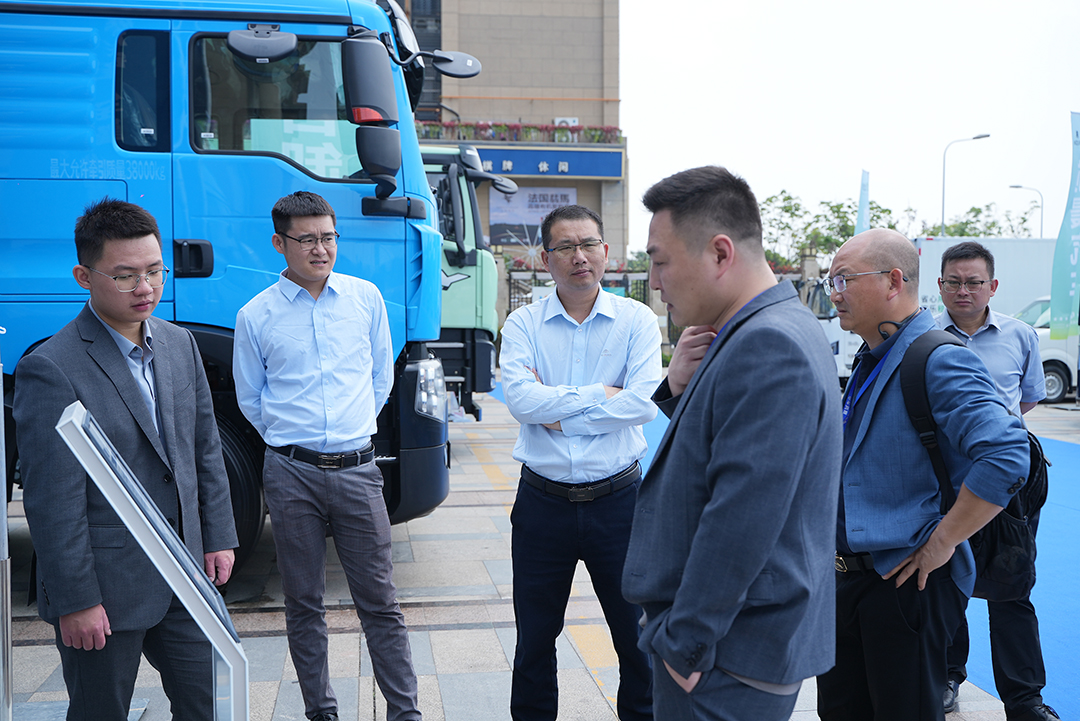 實力見證 | 宇通重卡現(xiàn)身蓉城，三獎加冕實力引領(lǐng)