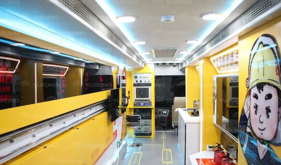 宇通消防宣傳車，和這節(jié)“全民安全公開課”一起播散“安全”的種子！