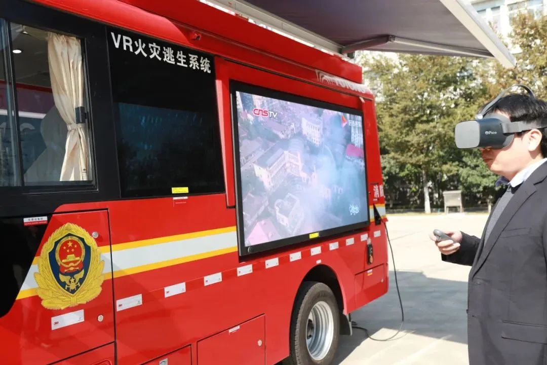 宇通消防宣傳車，和這節(jié)“全民安全公開課”一起播散“安全”的種子！