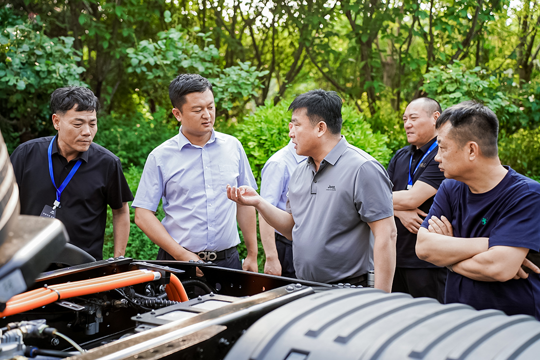 實(shí)力見證 | 百城萬客，共鑒共創(chuàng)新能源重卡科技未來！