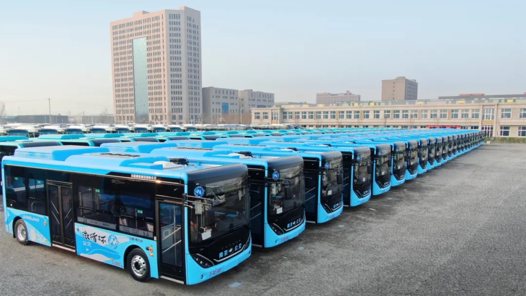 大單連連、捷報頻傳！宇通實現(xiàn)首季高質(zhì)量“開門紅”