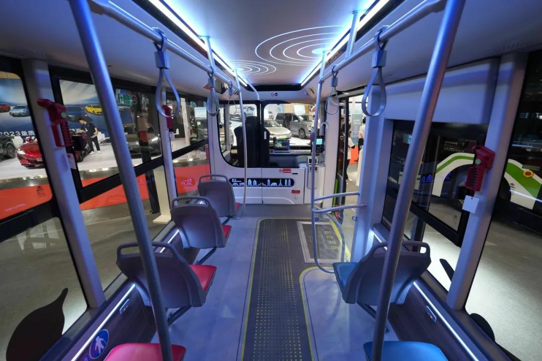 宇萌E6S 2.0領銜閃耀鄭州國際新能源汽車博覽會 宇萌E6S 2.0領銜閃耀鄭州國際新能源汽車博覽會