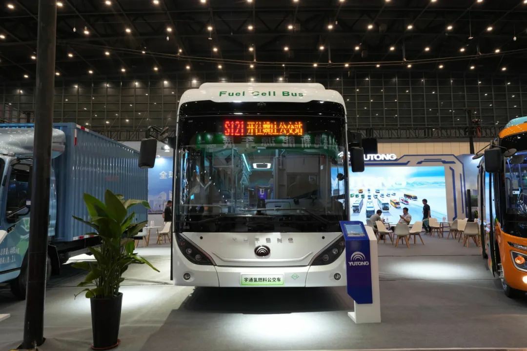 宇萌E6S 2.0領銜閃耀鄭州國際新能源汽車博覽會 宇萌E6S 2.0領銜閃耀鄭州國際新能源汽車博覽會