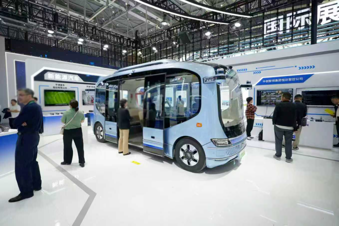 宇通連續(xù)21年上榜中國制造業(yè)企業(yè)500強 宇通連續(xù)21年上榜中國制造業(yè)企業(yè)500強