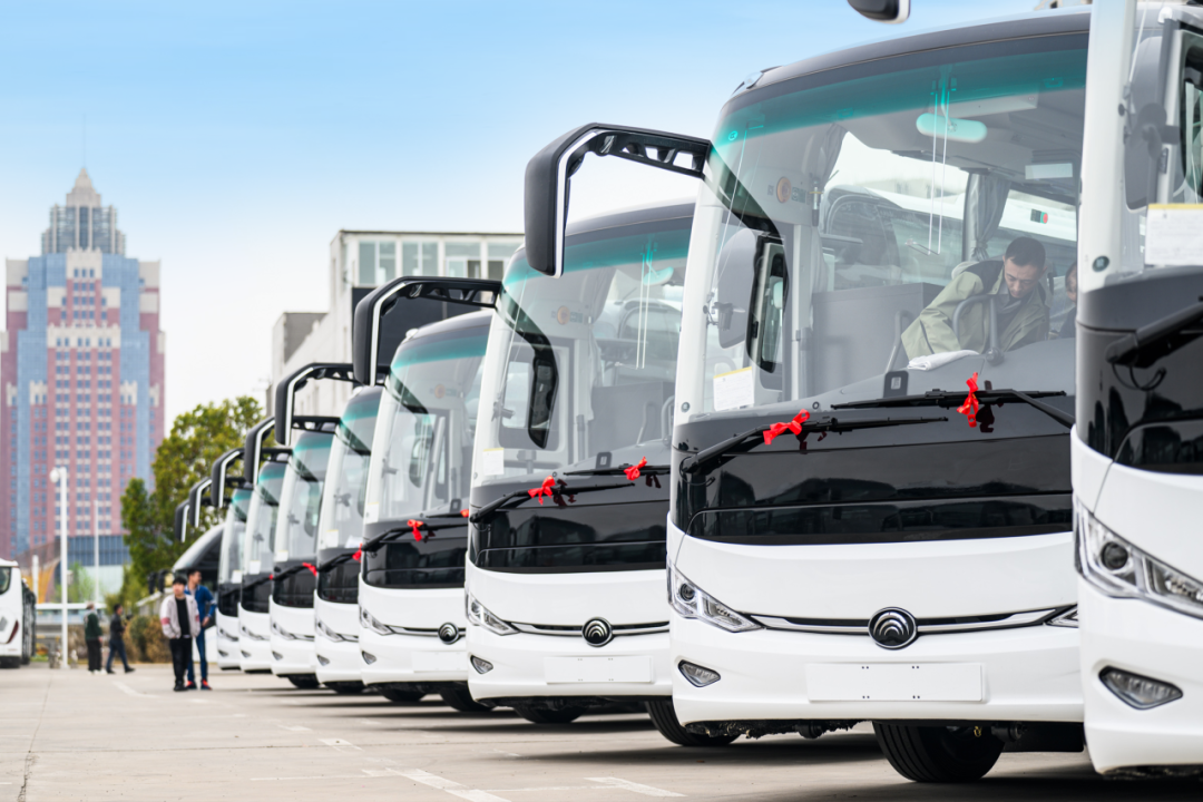 又100輛！宇通高端旅游客車再次批量交付新疆