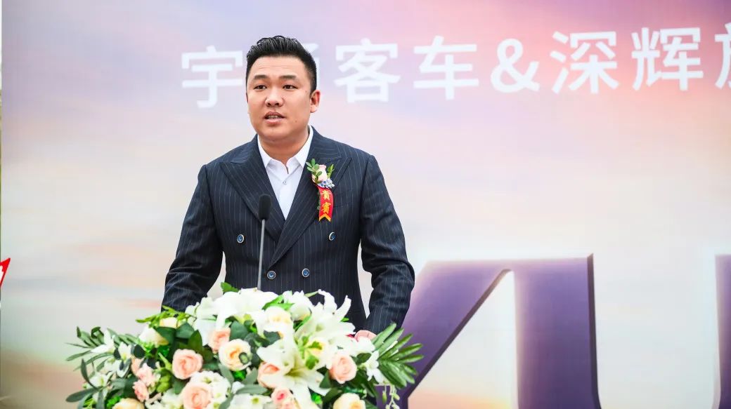 又100輛！宇通高端旅游客車再次批量交付新疆