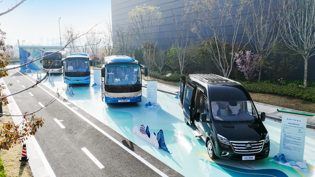 又100輛！宇通高端旅游客車再次批量交付新疆