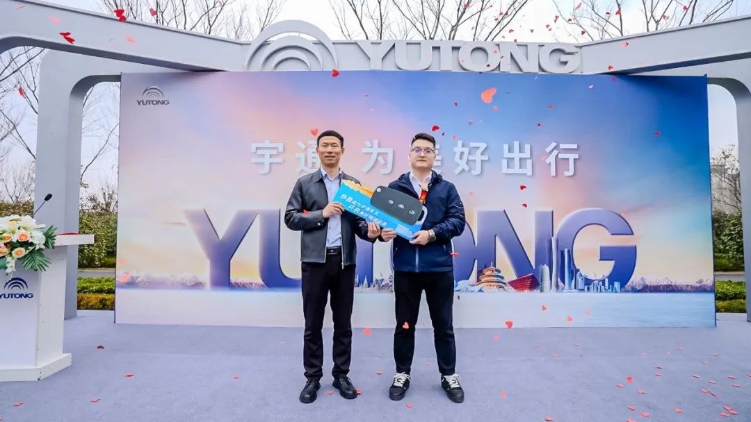 合作共贏｜宇通輕卡批量交付，成都與鄭州的雙向奔赴！