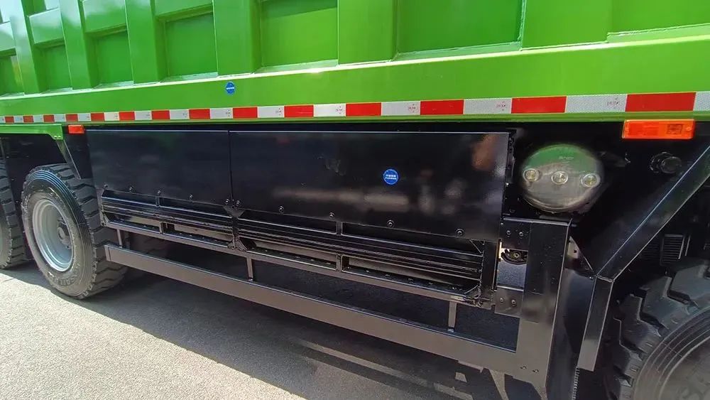 產(chǎn)品博覽|十大針對性升級 宇通礦區(qū)專用純電自卸車優(yōu)勢速看 圖片