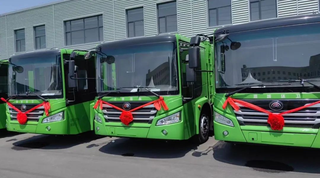 批量交付！宇通新能源環(huán)衛(wèi)車(chē)走進(jìn)長(zhǎng)治，以安睿通智賦“山水名城”！