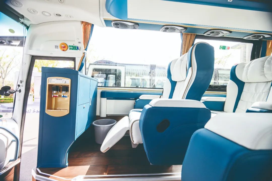 高端游興起，宇通新國(guó)風(fēng)高端內(nèi)飾受市場(chǎng)青睞