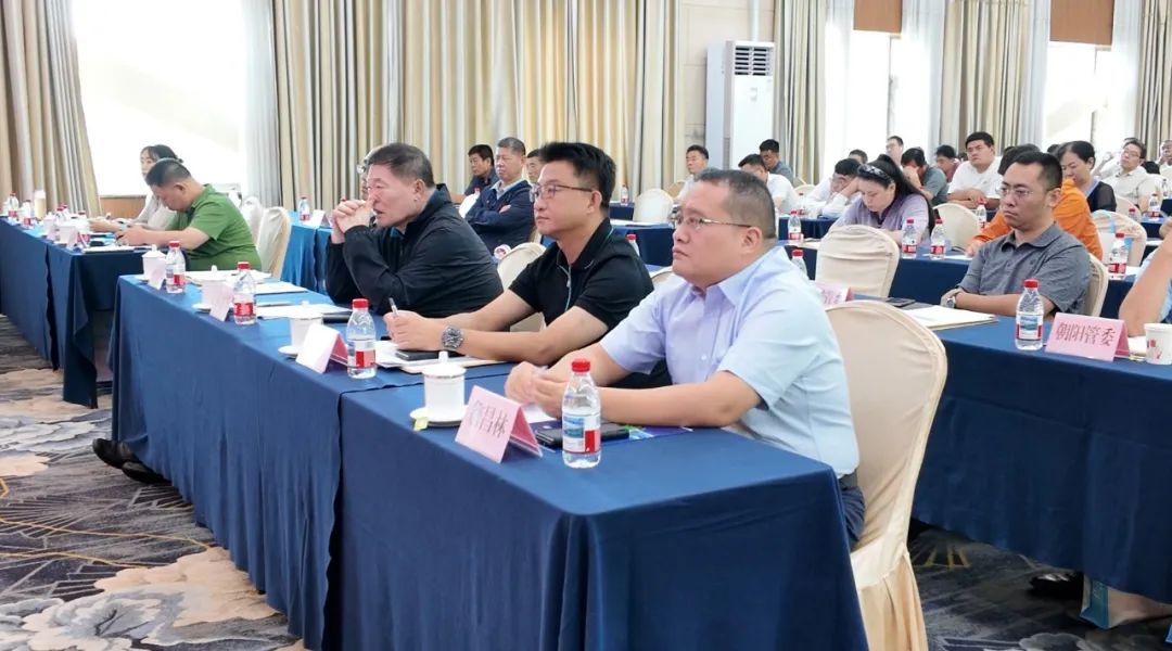 安全領(lǐng)航，智啟京城！宇通環(huán)衛(wèi)第二屆安全運(yùn)營大講堂再譜新篇！