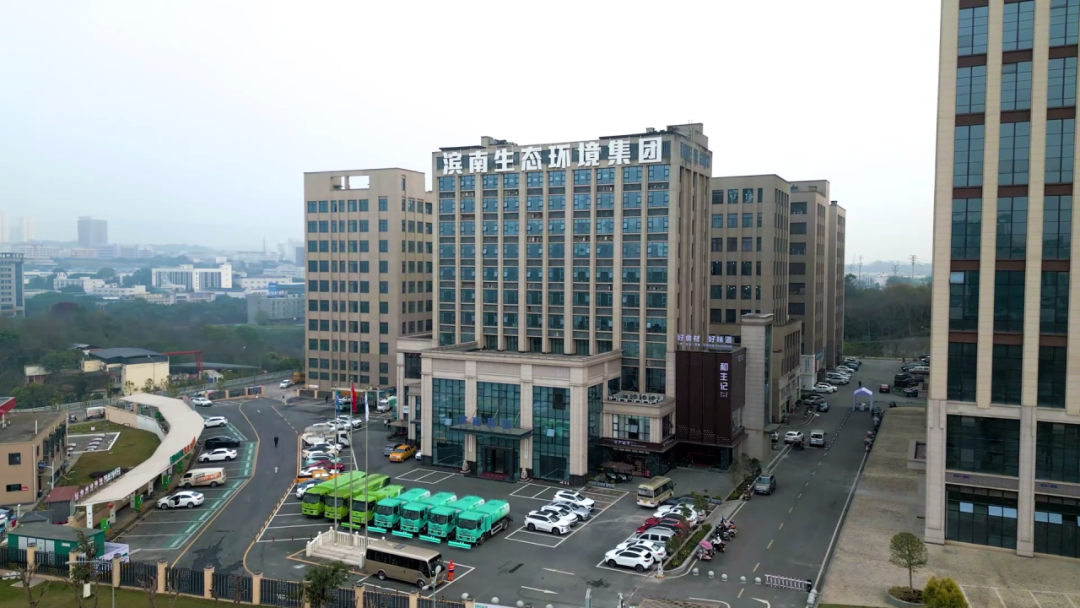 宇通新能源環(huán)衛(wèi)┃再繪重慶綠水青山間的城市答卷 宇通新能源環(huán)衛(wèi)┃再繪重慶綠水青山間的城市答卷