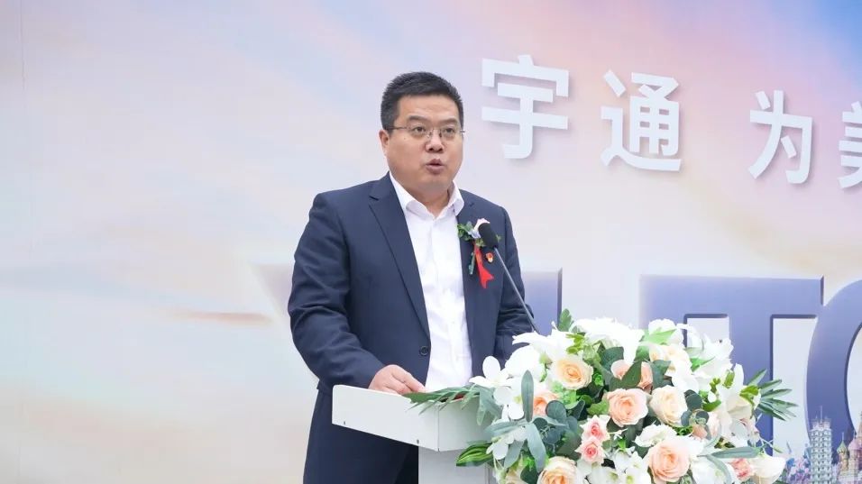 90輛宇通校車交付北國春城！