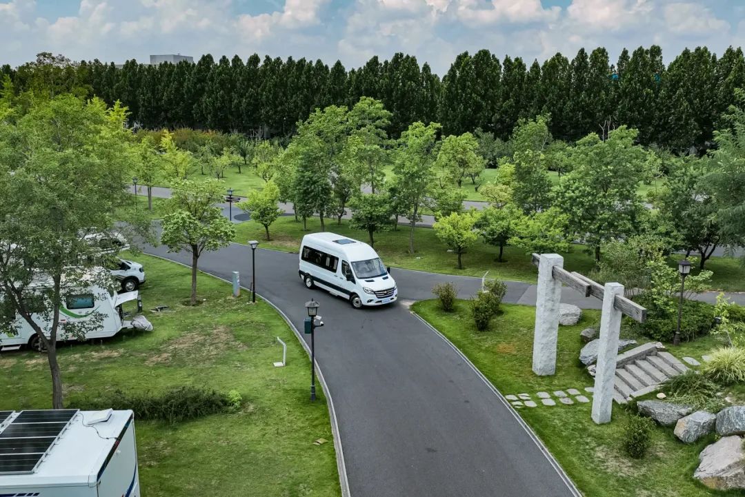 五優(yōu)天駿?電驅(qū)未來丨宇通天駿V6E媒體品鑒圓滿收官 圖片